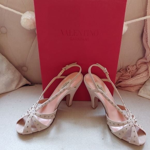 💎Valentino💎 Crystal Embellished Suede Sandals - Picture 8 of 11